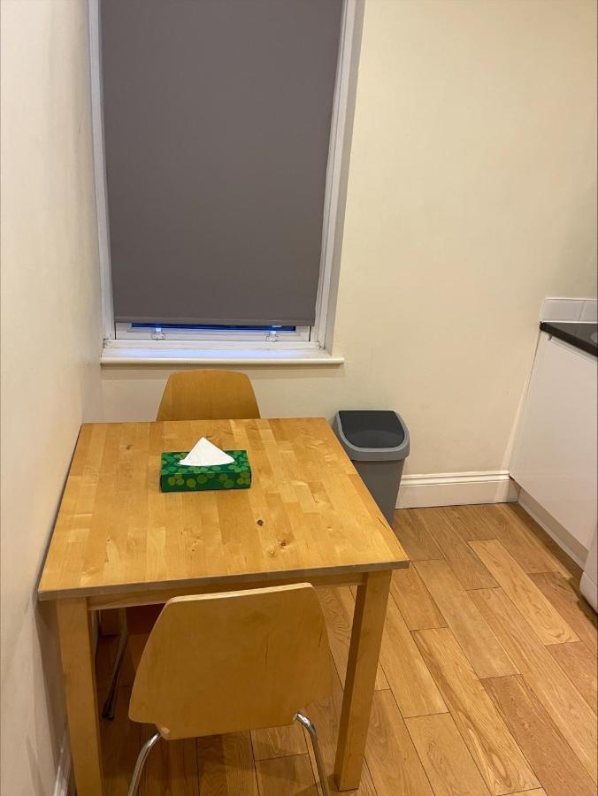 Apartament Sootheus - Soho71 Londyn Zewnętrze zdjęcie