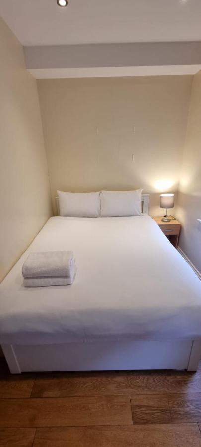 Apartament Sootheus - Soho71 Londyn Zewnętrze zdjęcie